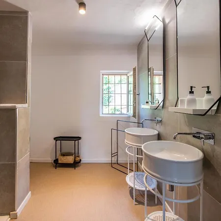 Guest house Au Ralenti Du Lierre Beaumettes